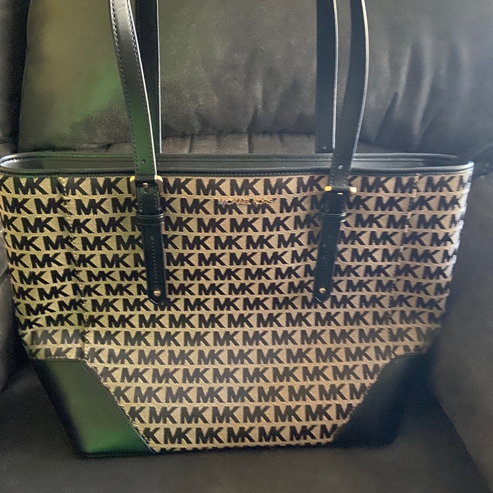 Large Michael Kors Tote